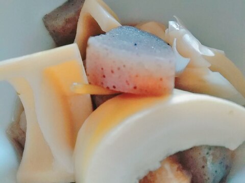タケノコとこんにゃく春菊の煮物